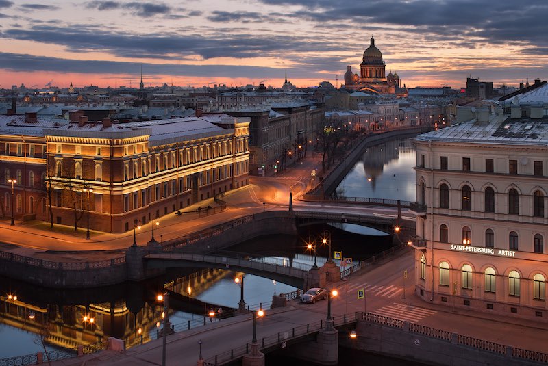 Passeggiate romantiche a San Pietroburgo