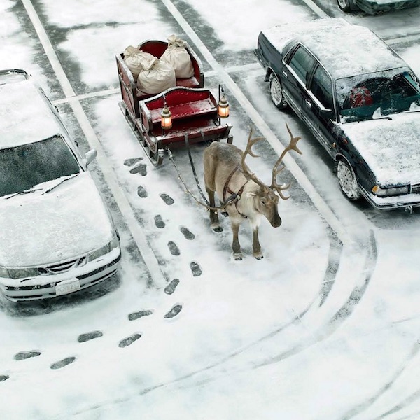 Nessun problema di parcheggio per Babbo Natale!