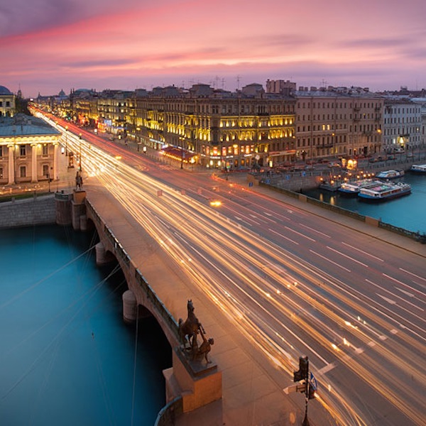 La leggenda del ponte Anichkov di San Pietroburgo